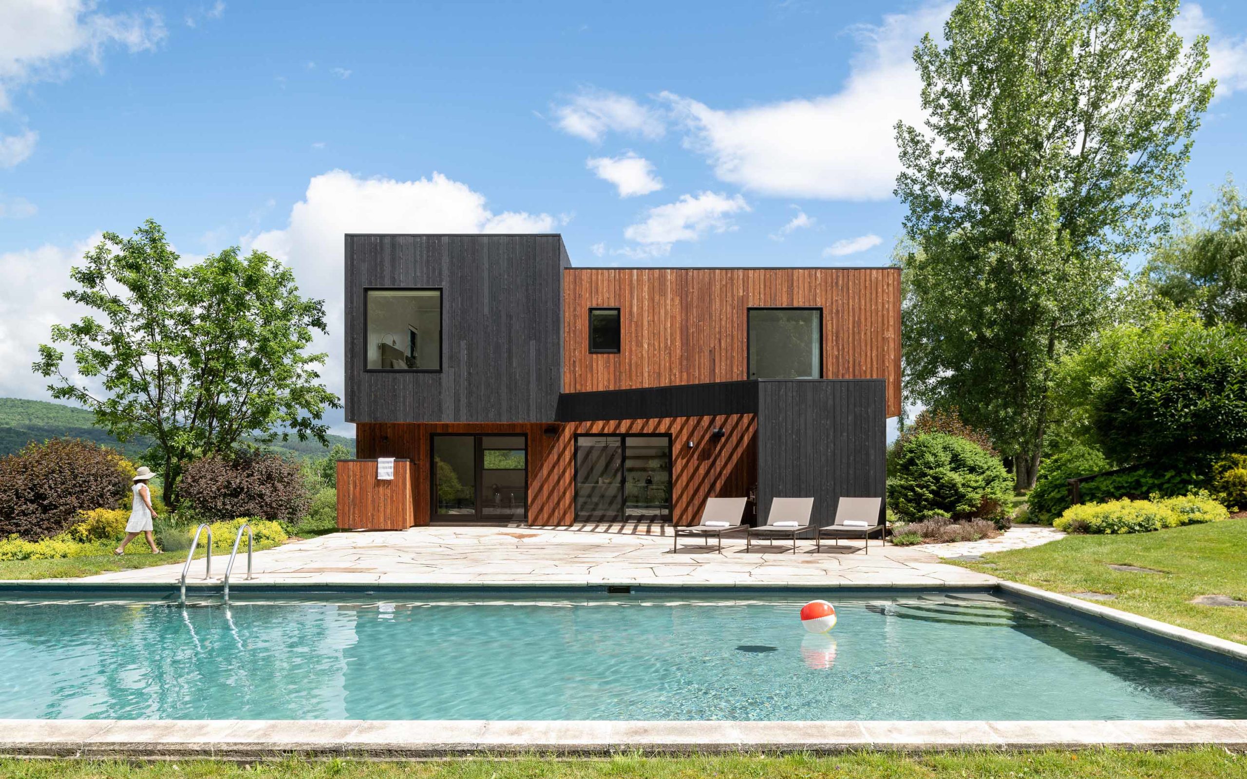 Mountain Pool House featuring Gendai® Alkyd Dark Gray and Pika-Pika® Linseed Brown Yakisugi
