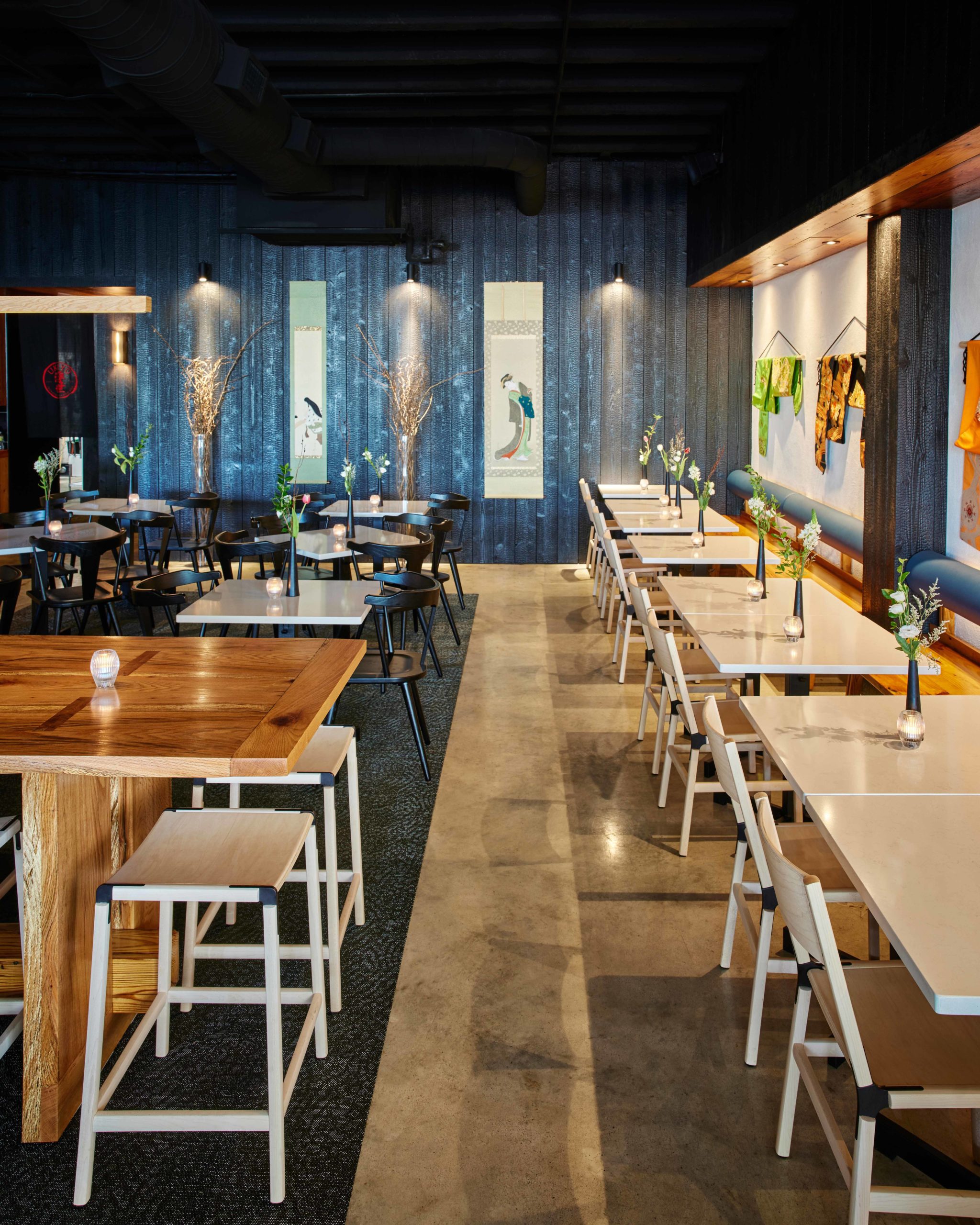 Image of dining room of Ukiyo Ramen Noodle Bar featuring Suyaki® Polyurethane Black Interior by Nakamoto Forestry