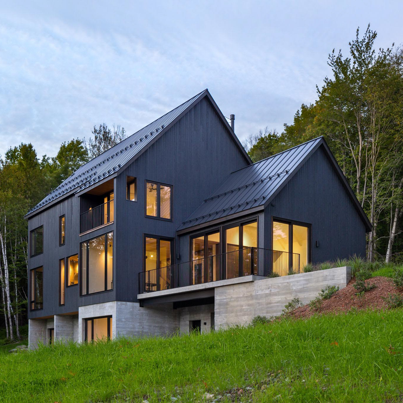 Gendai® Alkyd Dark Gray as featured on Elemental House