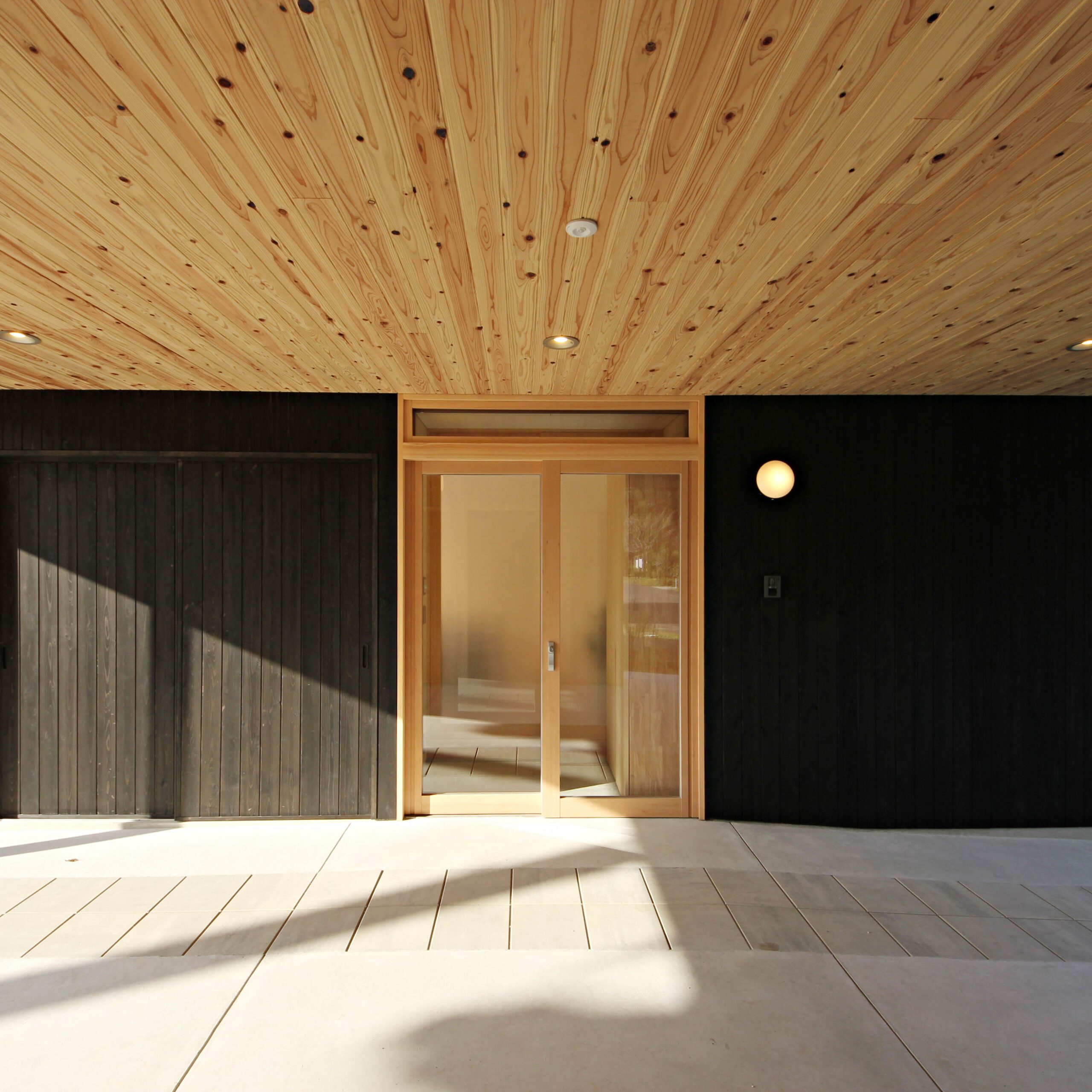 Sugi Unoiled and Gendai® Yakisugi siding as featured on Kirohara House