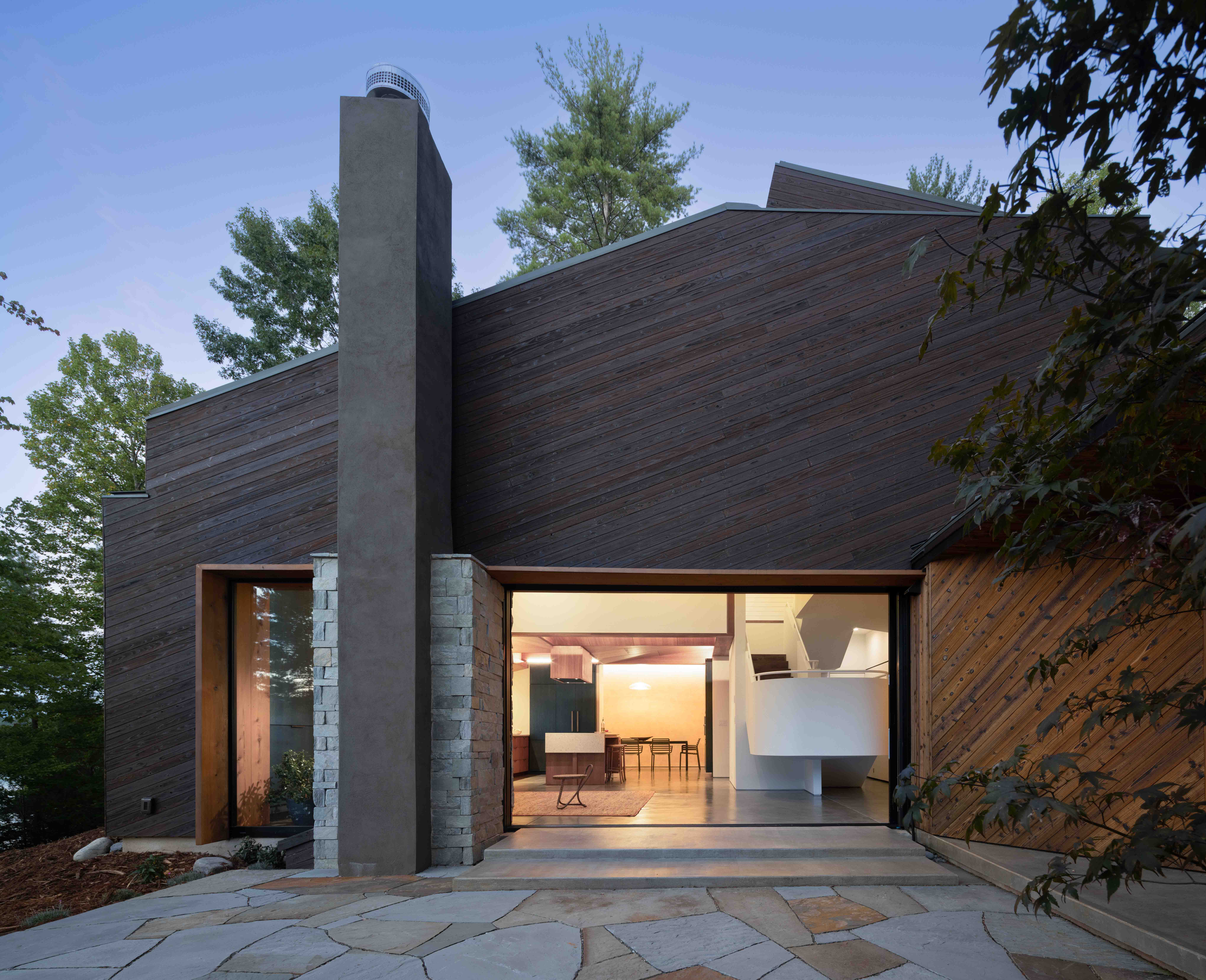 Nebo House featuring Gendai® Alkyd Brown and Pika-Pika® Yakisugi siding